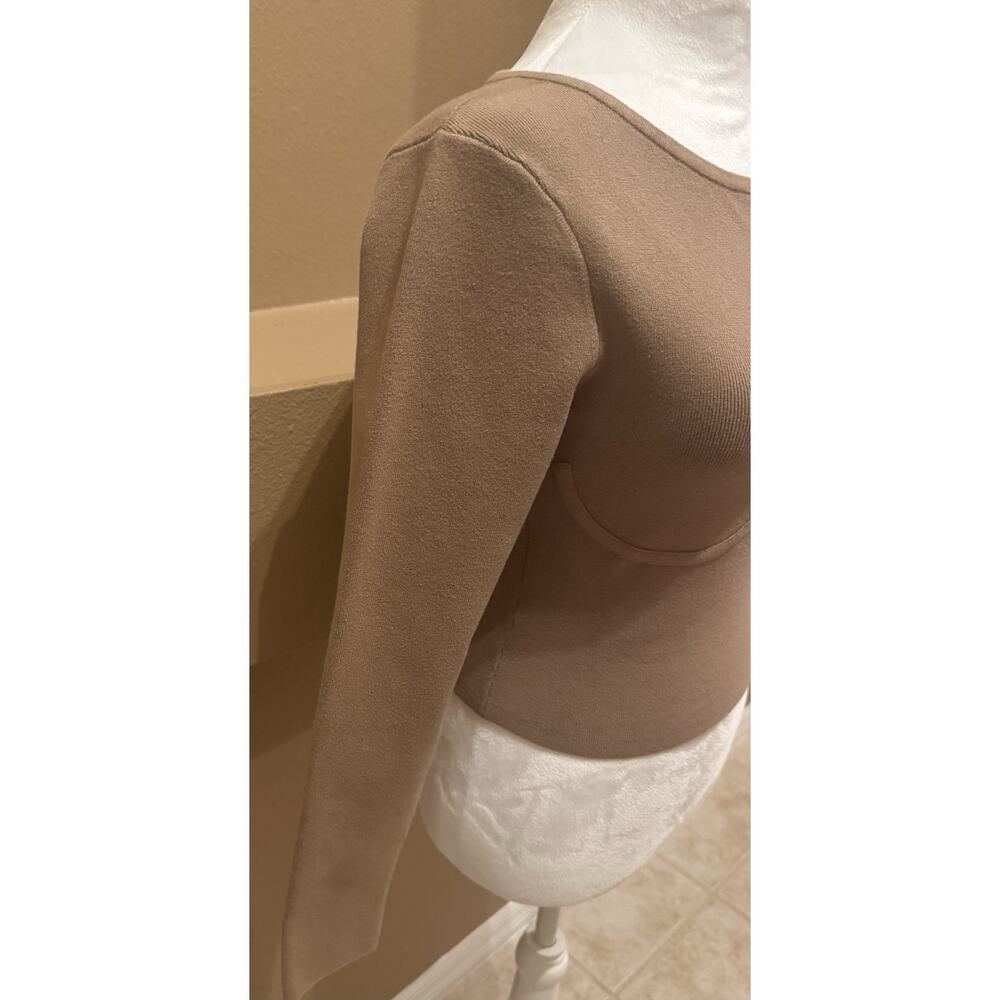 Good American The Cupped Rib Crop Sweater in Taupe Size S 3/4 NWT - Picture 6 of 9
